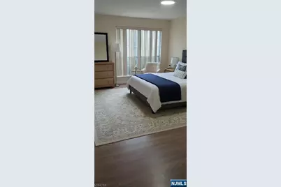 34 Howard Court 34 #34, Newark, NJ 07103 - Photo 4