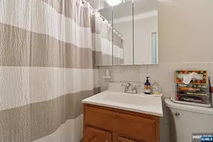 4 Horizon, Fort Lee, NJ 07024 - Photo 20