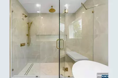 204 Woodland Road, New Milford, NJ 07646 - Photo 26