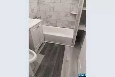 259 Weequahic Avenue, Newark, NJ 07112 - Photo 2