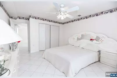 499 Morse Avenue, Ridgefield, NJ 07657 - Photo 8