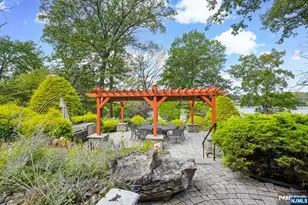 951 Scioto Dr, Franklin Lakes, NJ 07417 - Photo 30