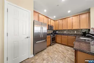 3 Holly Ln, Garfield, NJ 07026 - Photo 6