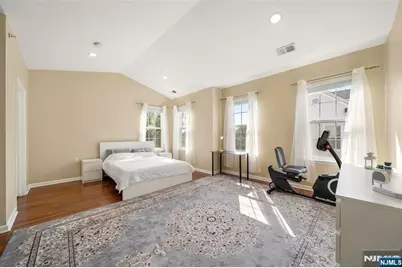 3 Holly Lane, Garfield, NJ 07026 - Photo 12