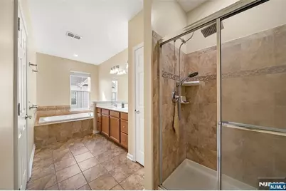 3 Holly Lane, Garfield, NJ 07026 - Photo 14