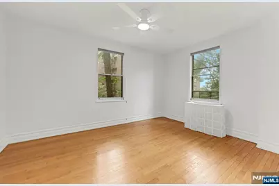 100 E Palisade Avenue A24 #A24, Englewood, NJ 07631 - Photo 8