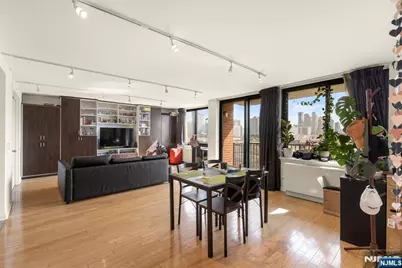 700 Grove Street 9M #9M, Jersey City, NJ 07310 - Photo 6