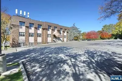 44 Godwin Avenue 301 #301, Midland Park, NJ 07432 - Photo 18