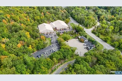 170 Kinnelon Road, Kinnelon, NJ 07405 - Photo 18