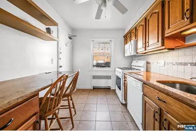 6 Gainesborough 1B #1B, River Edge, NJ 07661 - Photo 8