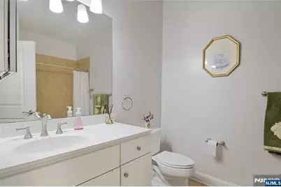 43 Elston Court 301 #301, Wanaque, NJ 07420 - Photo 18
