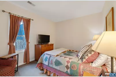 13 Maple Crescent 1 #1, Vernon, NJ 07462 - Photo 8