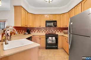 13 Maple Crescent 1, Vernon, NJ 07462 - Photo 18