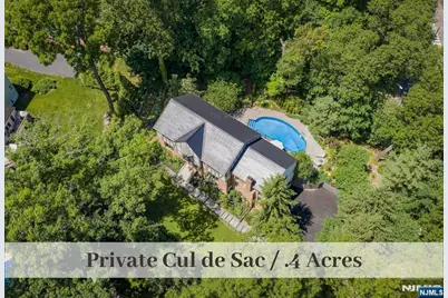 24 Red Rock Court, Ridgewood, NJ 07450 - Photo 2