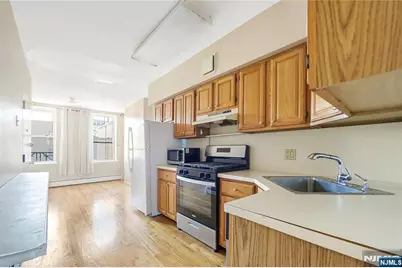 523 Adams Street 5 #5, Hoboken, NJ 07030 - Photo 6