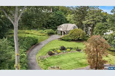 74 Mountain Avenue, Montclair, NJ 07042 - Photo 38