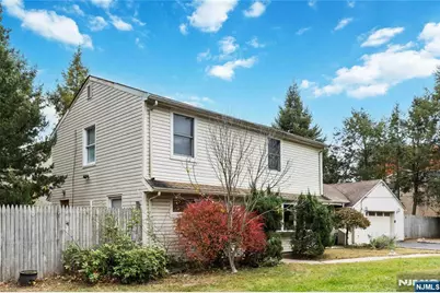 366 Spring Valley Road, Paramus, NJ 07652 - Photo 2