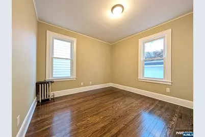 89 Davis Avenue 1 #1, Kearny, NJ 07032 - Photo 8