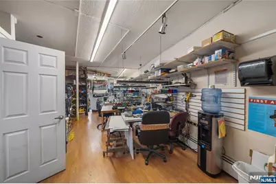 771 Anderson Avenue 1st Floor #1st floor, Cliffside Park, NJ 07010 - Photo 12