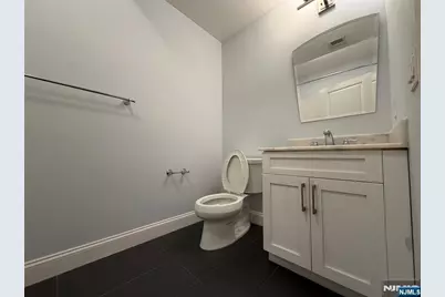 2001 Hudson Terrace 404 #404, Fort Lee, NJ 07024 - Photo 14