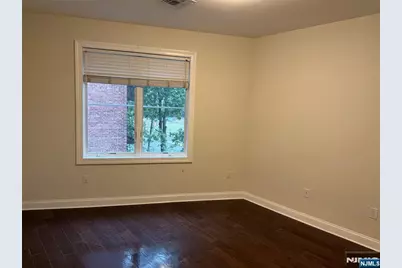 2001 Hudson Terrace 404 #404, Fort Lee, NJ 07024 - Photo 12