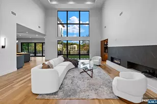 577 Floyd St, Englewood Cliffs, NJ 07632 - Photo 6