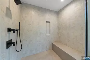 577 Floyd St, Englewood Cliffs, NJ 07632 - Photo 32