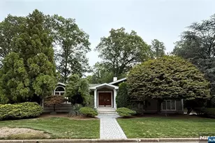 38 S Virginia Ct, Englewood Cliffs, NJ 07632 - Photo 1