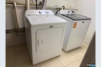 38 S Virginia Court, Englewood Cliffs, NJ 07632 - Photo 18