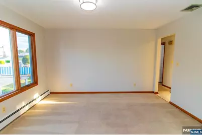 6 Donor Avenue, Elmwood Park, NJ 07407 - Photo 8