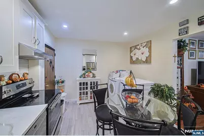 1003 Cumbermeade Road, Fort Lee, NJ 07024 - Photo 12