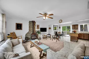 92 Lakeview Terrace, Oakland, NJ 07436 - Photo 4