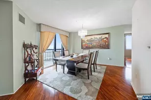 2006 Harmon Cove Tower, Secaucus, NJ 07094 - Photo 6