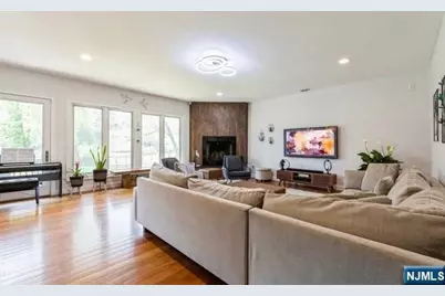 214 Durie Avenue, Closter, NJ 07624 - Photo 12