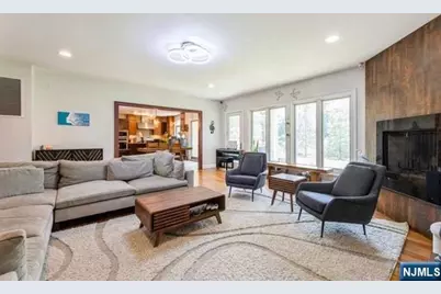 214 Durie Avenue, Closter, NJ 07624 - Photo 10