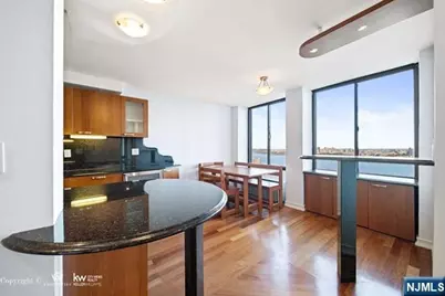 200 Winston Drive 2005 #2005, Cliffside Park, NJ 07010 - Photo 10