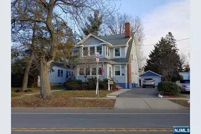 169 Grand Avenue 2nd Fl #2nd Fl, Leonia, NJ 07605 - Photo 1