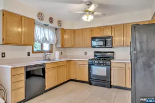 105 Jason Way, North Arlington, NJ 07031 - Photo 30