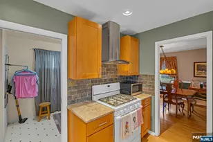 27 Underwood Dr, West Orange Township, NJ 07052 - Photo 28