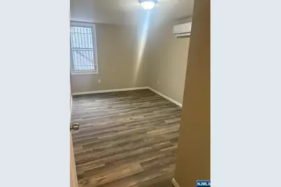 172 Main Street 5 #5, Paterson, NJ 07522 - Photo 4