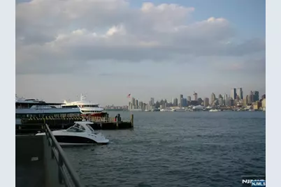 373 Jersey Avenue, Fairview, NJ 07022 - Photo 12