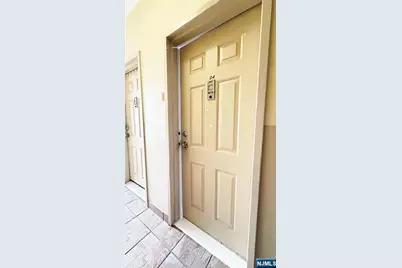 201 45th Street D4 #D4, Union City, NJ 07087 - Photo 4