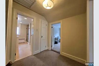 224 Cleveland Avenue, Hasbrouck Heights, NJ 07604 - Photo 22