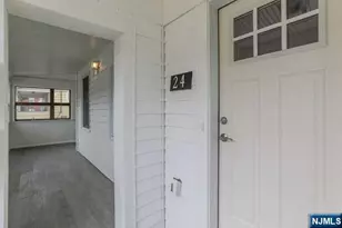 24 Henry Pl 2, Hackensack, NJ 07601 - Photo 6