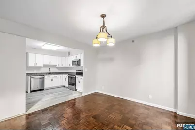 326 Prospect Avenue 6J #6J, Hackensack, NJ 07601 - Photo 6