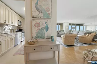 6 Horizon Road 2207 #2207, Fort Lee, NJ 07024 - Photo 2