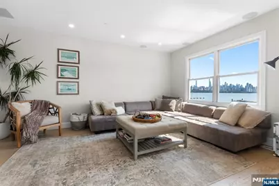 121 The Promenade 121-122 #121-122, Edgewater, NJ 07020 - Photo 1