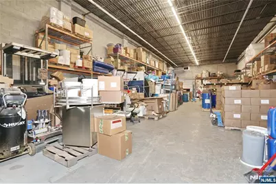 825 Windham Court, Wyckoff Township, NJ 07481 - Photo 16