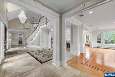 1 Euclid Road, Fort Lee, NJ 07024 - Photo 4