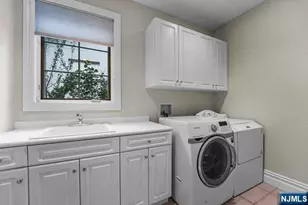 1 Euclid Rd, Fort Lee, NJ 07024 - Photo 44